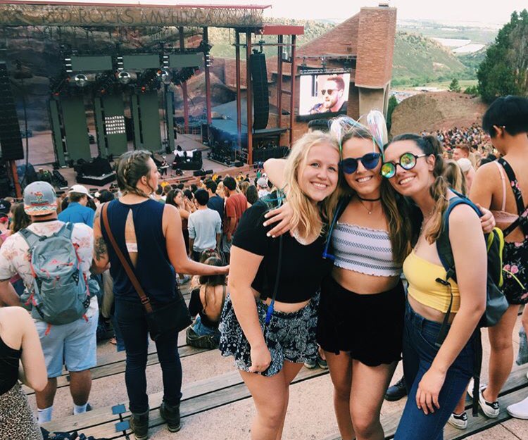 Pi Beta Phi tweet media