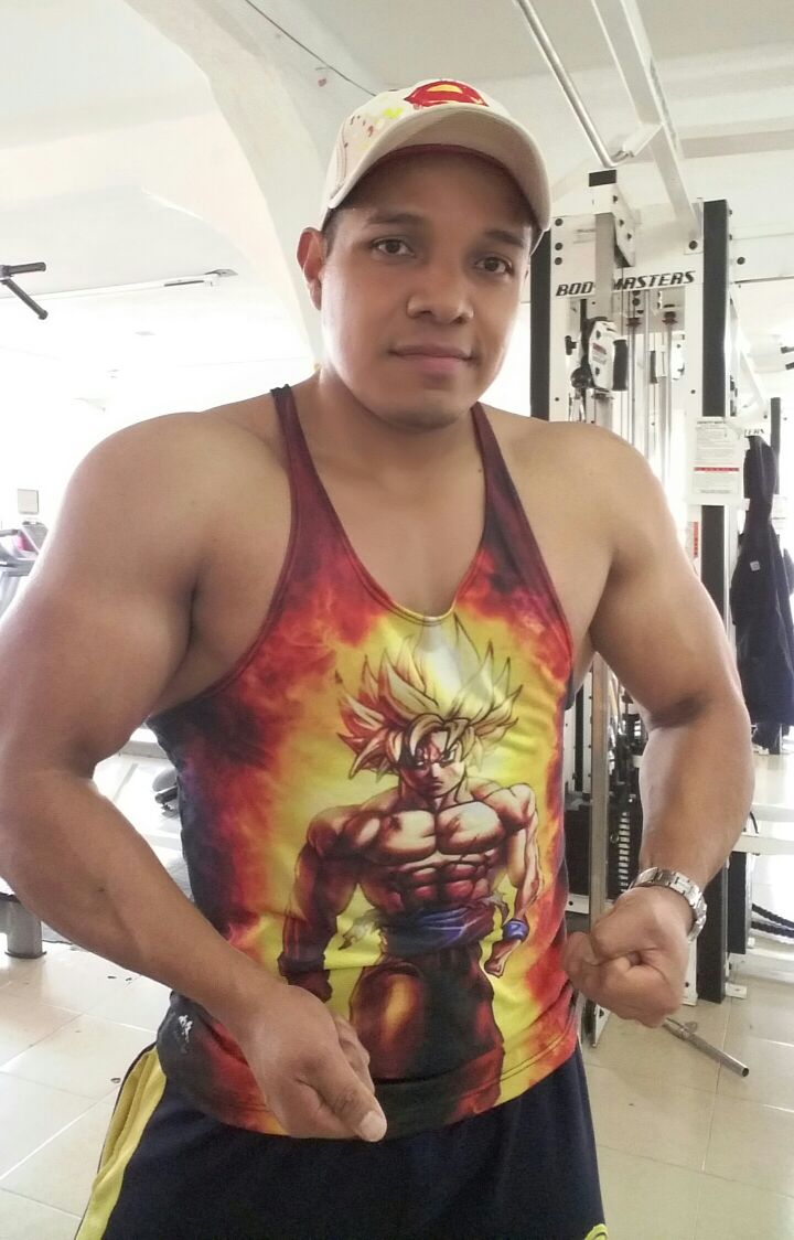 heteros_hots's tweet photo. Que dicen quieren verle su rica verga?💦 https://t.co/gRVZtBBeHr