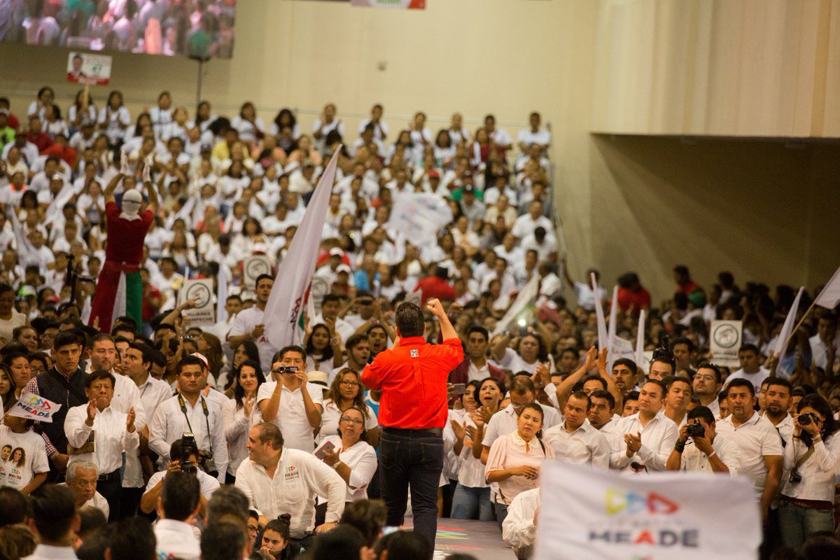 alitomorenoc's tweet photo. Los priistas le apostamos al diálogo, a la paz, a la tranquilidad y a la congruencia, por eso hoy cerramos filas en favor del candidato que traerá al país una visión transformadora: @JoseAMeadeK. #CampecheConMeade https://t.co/r32FuDw79s