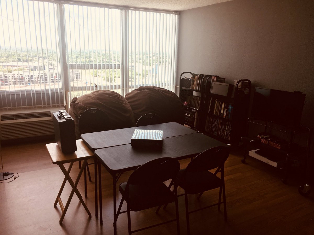 ArthurHWalker's tweet photo. #gamespace #nerdforce #eighteenthfloor #highrise #livingsmall #wichita https://t.co/LtyZzQePXO