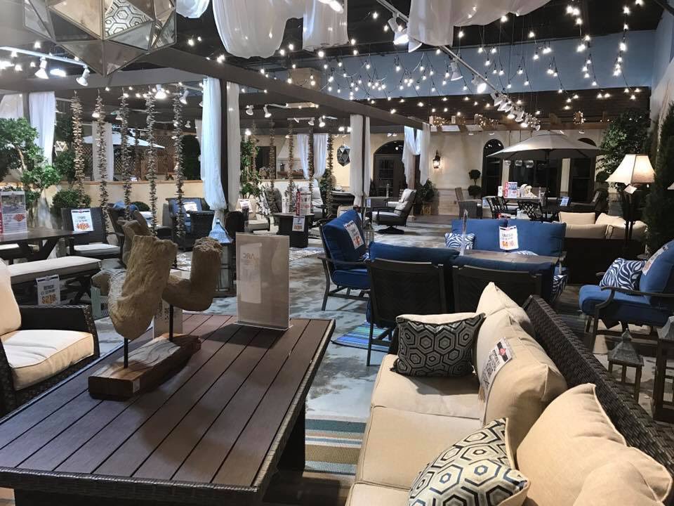 AngieWardonline's tweet photo. Need new outdoor or patio furniture foe your #MemorialDayWeekend party? @UnderpricedFurn is having a HUGE Memorial Day Sale and you can check out their new New Outdoor Center w/ Patio furniture at thousands less than the national chains! #Shopupf #ad #furniture https://t.co/OH6gSqyX4x