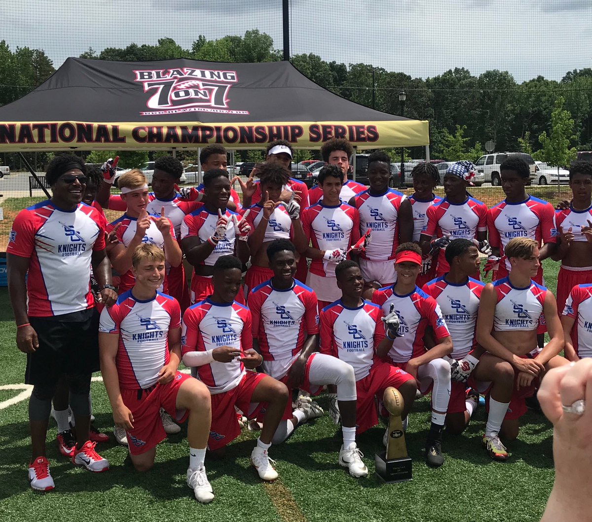 Blazing7on7's tweet image. #SouthCharlotteKnights are the 15U champs of the @Blazing7on7 National Championship! @_UnderTheRadar_ #TimeToCompete