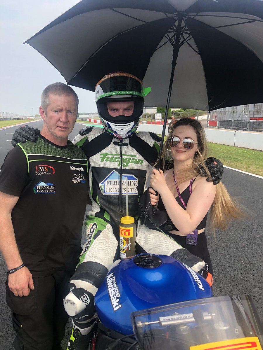 This has definitely been the most difficult weekend in career.😔
I gave it my absolute best in the race going from 26th to 11th in 5 laps and catching the next group fast then had to retire on lap 6.  
Unfortunately it just wasn’t to be but on to Round 5.!! <a href="/Team109Racing/">Team 109</a>