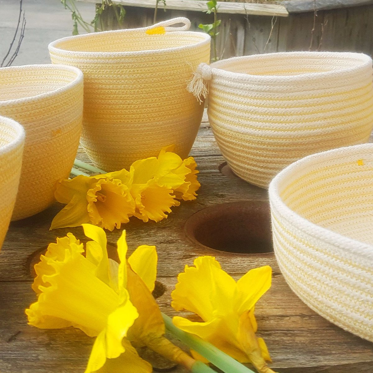 These Two Hands tweet media