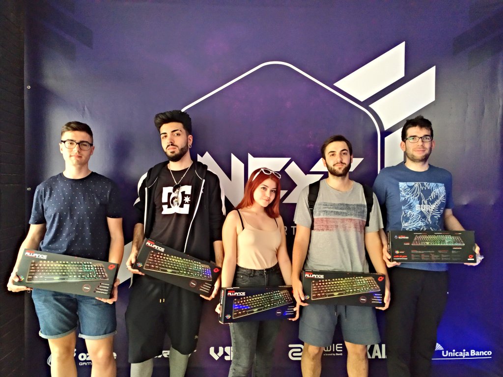 nextEsports_ES's tweet photo. ¡Ya tenemos los ganaderos de nuestro torneo por la @fiesta_deporte !

1° Psychopath kids
2° @levelupsoholol 
3° Ancient Knights 

Muchas gracias a todos por participar, en especial a @malaga por contar con nosotros para este evento.

¡Nos vemos en la próxima! https://t.co/wLzEqNHmqD