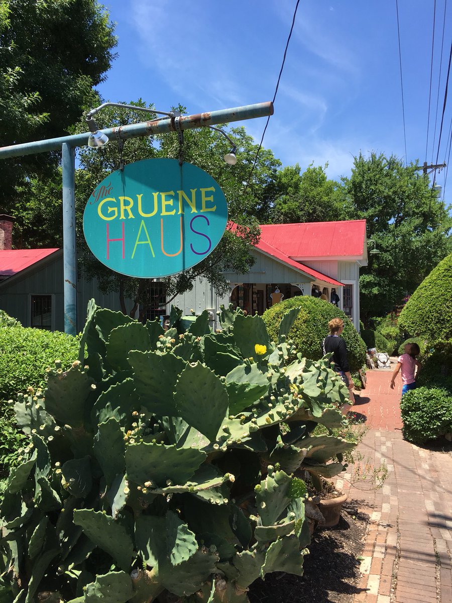 TmblwdTexStyles's tweet photo. If you are in the hill country and need a tee, Gruene Haus has the best selection of anyone in the state. We ❤️ GH! #texastees https://t.co/qP85ir3scy
