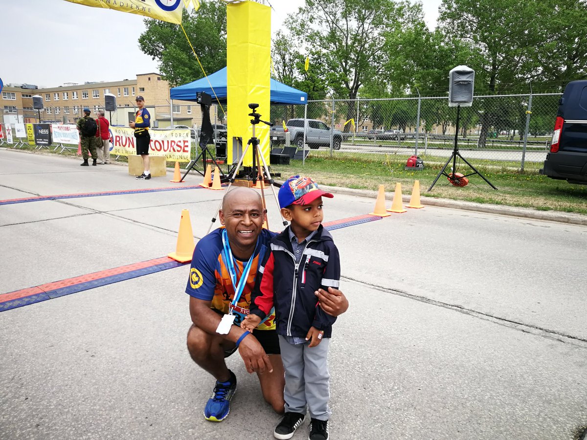 A bit of overcast, a bit of drizzle and a little bit on the cool side made for perfect running conditions. Congratulations to all the participants at this morning's @RCAFRun. Thank you again to all the organizers, sponsors & volunteers on the 10th Annual #RCAF Run. #mbpoli