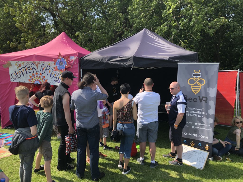 BeeVR_mcr's tweet photo. Absolutely amazing weekend at @boltfestival! Shared it with so many great people, canโt wait to bee back next year!! ๐๐
#beevr_mcr #buzz4beevr #beevirtualreality https://t.co/gVy2pnJMmH