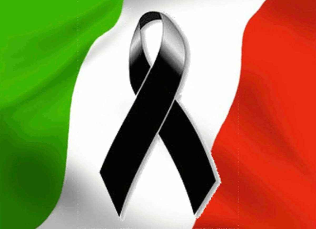 #MattarellaDimettiti 
Oggi è morta la democrazia parlamentare in Italia.
#GolpeMattarella 
#golpecostituzionale 
#LuttoPerLaDemocrazia
Adesso #tuttiinpiazza