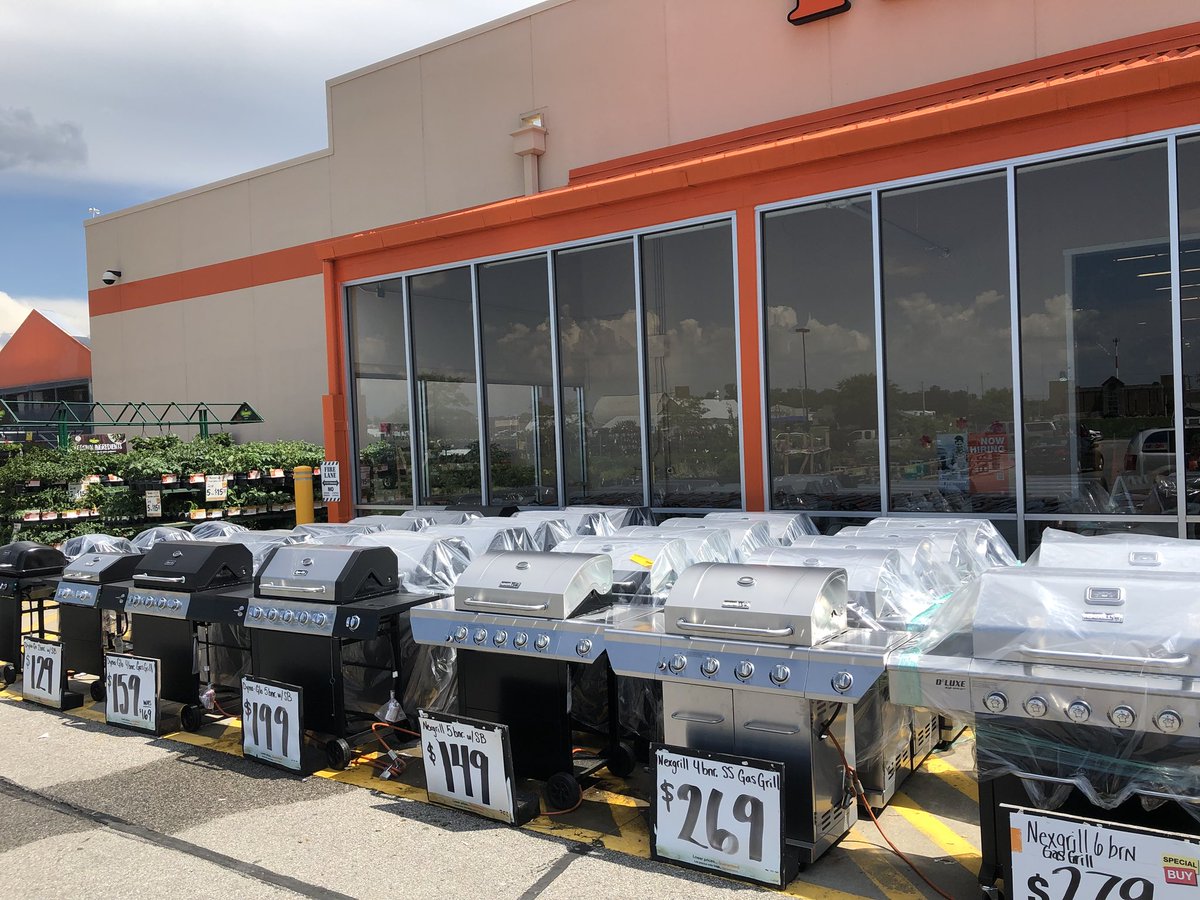 2021 is still rocking grills on the apron all while showing positive comps for the week. <a href="/HauckJenny/">Jenny Hauck</a> <a href="/HDLutz/">Cameron Lutz</a>