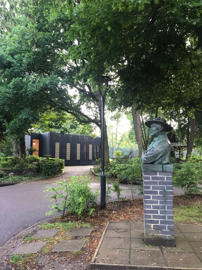 UKMuslimScout's tweet photo. Tonight we are at @gilwellpark as we bring #IUTS2018 to the home of uk scouting! Lots of being had by all! Loving the pioneering 😍 #SkillForLife https://t.co/CSUZKlNAvP