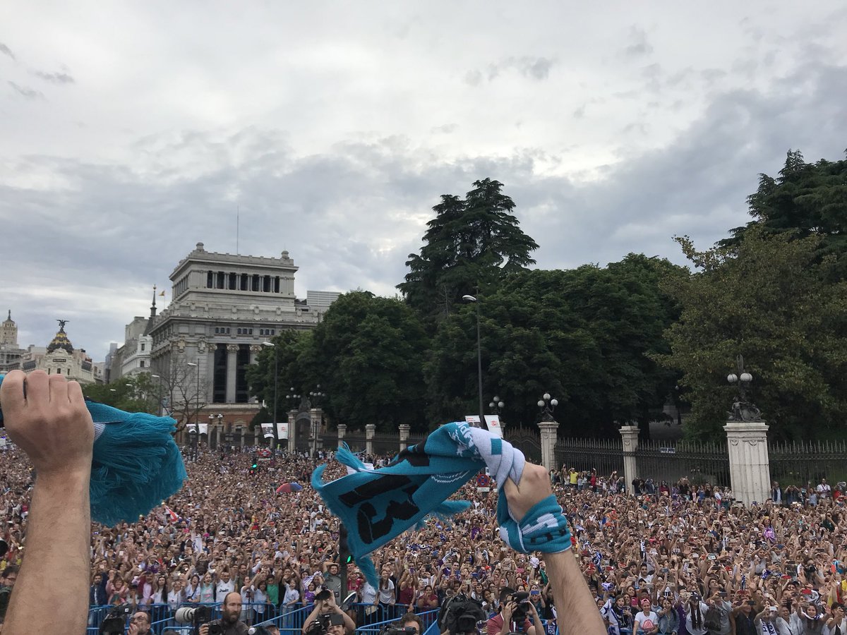 CominoPablo's tweet photo. Cibeles Madrid https://t.co/HrOJxkEBEy