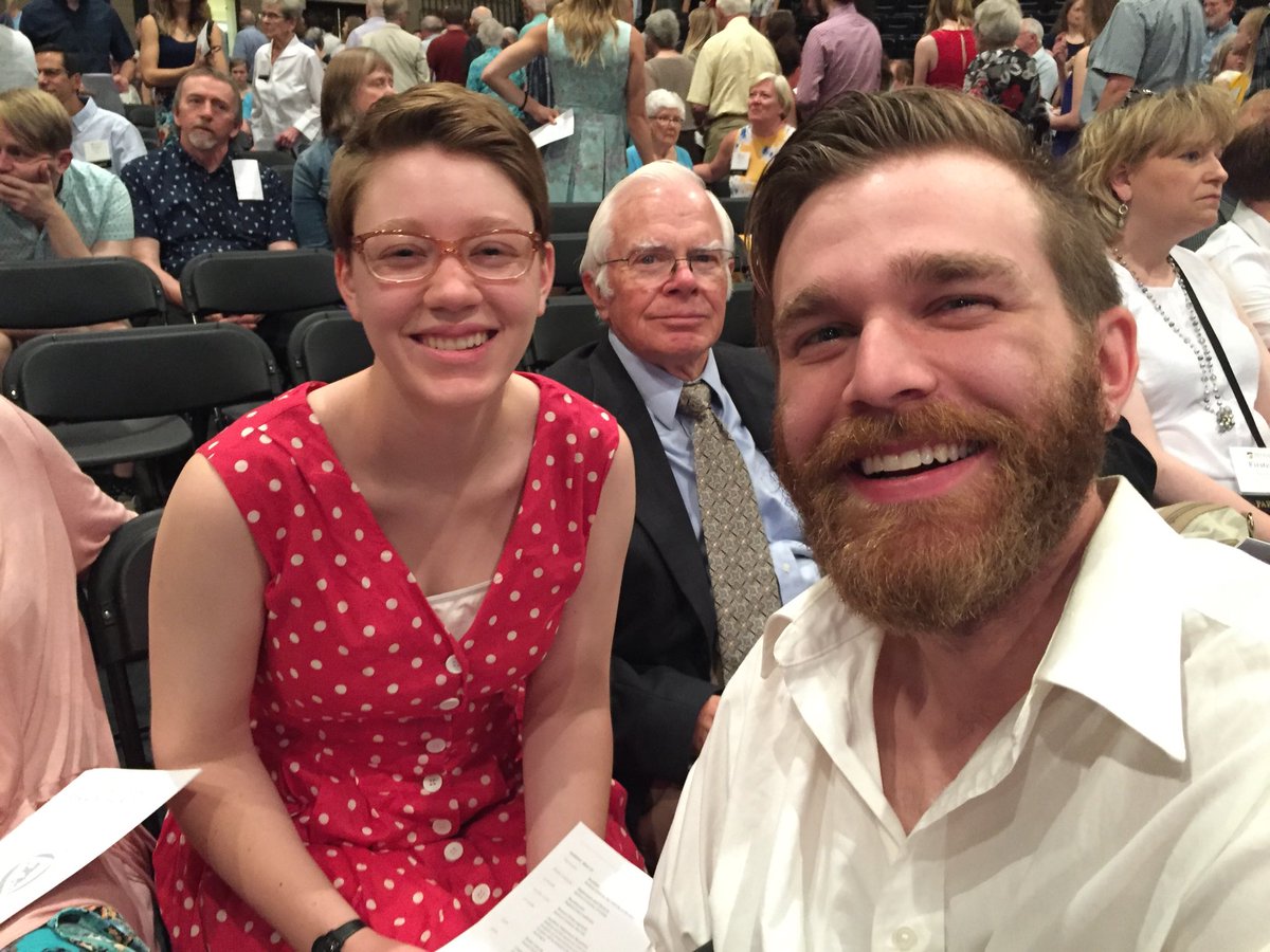 glennw98's tweet photo. Proud dad of two awesome kids - Erin #olegrad18 & @jakeloveswhales @SeattlePacific 2015. Way to go Miss Erin! Love you tons. https://t.co/Bx7ZOs7kwa