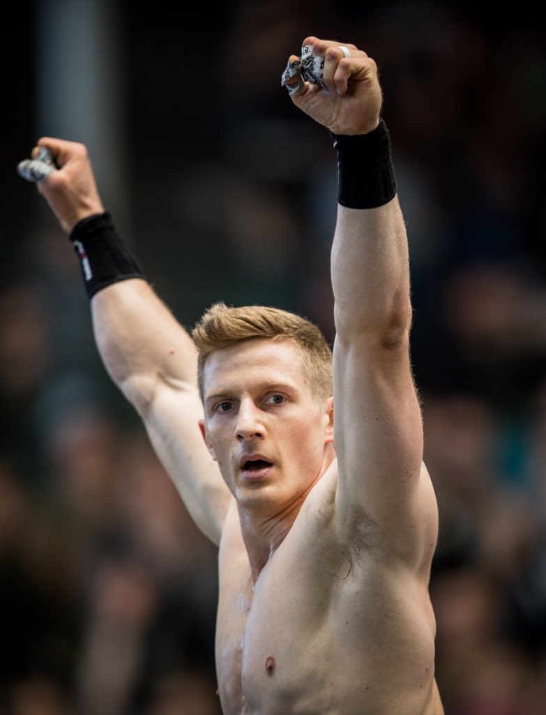 CrossFitGames's tweet photo. A long chipper showed up and so did the Professor. @BFikwoski schooled Event 5 and beat the previous #CFGEventRecord by more than a minute—13:30.03. https://t.co/w6laDWQc4B
