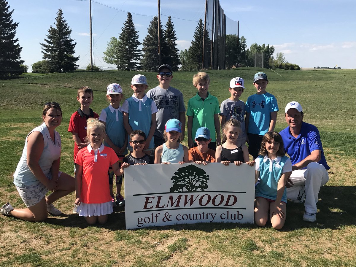 chambersgolf's tweet image. Had a great day today teaching around 90 kids on a wonderful Sunday with sunshine and lots of smiles! #JuniorGolf #LearnToGolf #BigSmiles