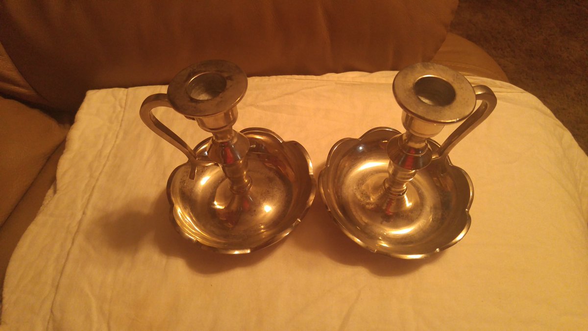 DivineFindsShop's tweet image. Planning a party? here ya go. #flowertray #tinyforks #candleholders #etsyshop #divinefindsshop