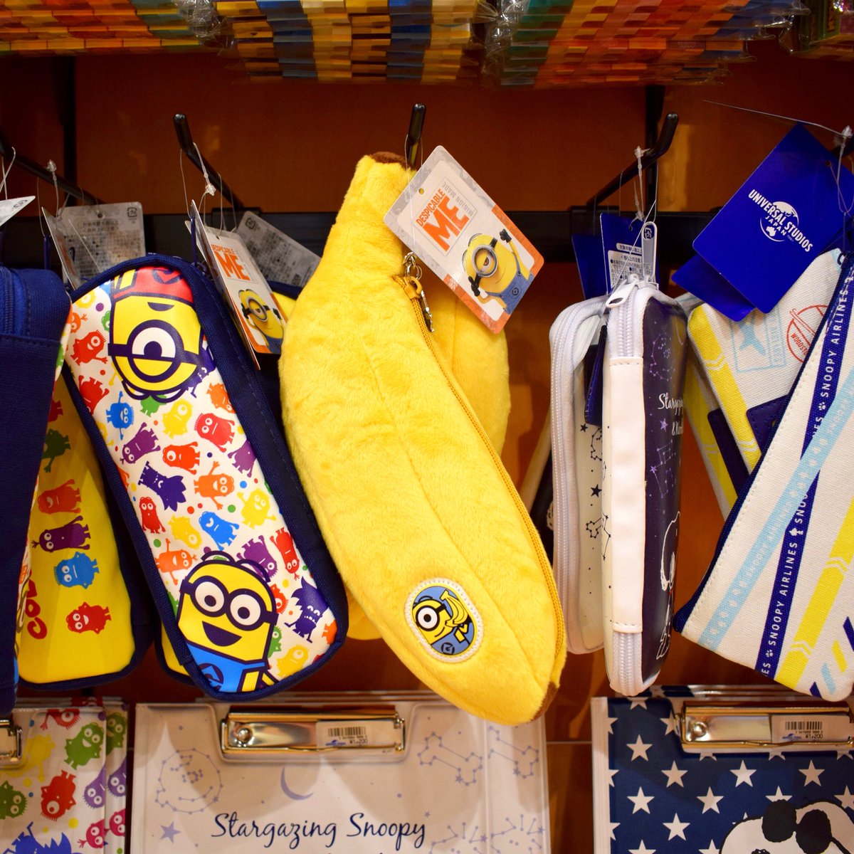 ミニオンズバナナペンケースの通販 by 白猫's shop｜ラクマ ユニバ USJ