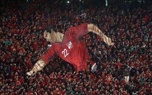 MoshtakMohamed2's tweet photo. #تريكه_اسطوره_عربيه شاء من شاء وأبى من أبى، سيبقى هذا الراجل في ذاكرة الجماهير بمواقفه الرائعة ومبادئه التي لم يبعها كما باعها البعض لأول كفيل، ولم ينالوا في النهاية الا الفضيحة.
وهجوم مرتزقة الإعلام السعودي على #تريكه بتحريض من تركي آل الشيخ لا يزيده الا حبا في قلوب الأهلوية. https://t.co/oV7ZOQgArD