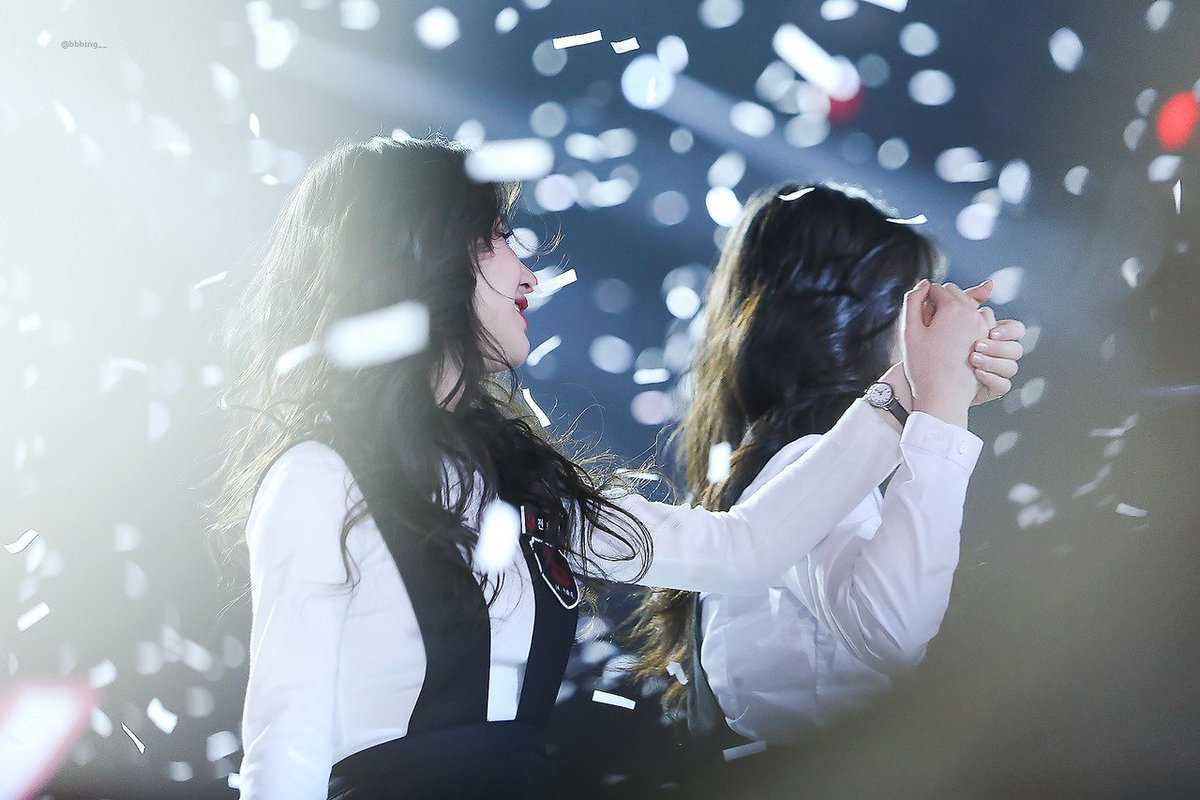 2jinarchive's tweet image. ✎. .⃗ . 180126 | #희진 #현진
↝ © bbbing ♡.°୭
