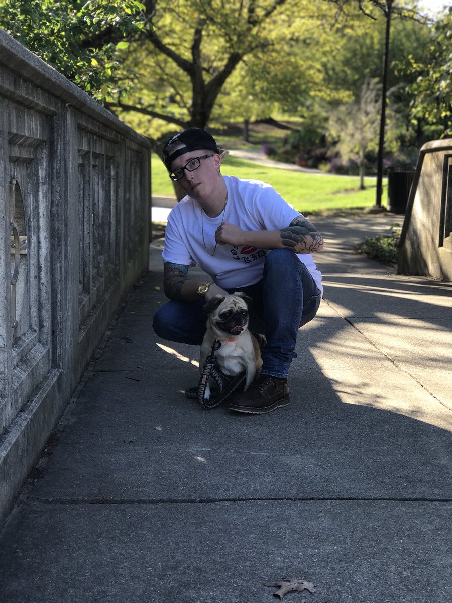 jordxvx's tweet photo. #shortguytwitter comin’ in hot at 5’3 and a whopping 145lbs. This ones for all the trans guys, don’t let that height dysphoria get you down. https://t.co/fPE2vldcEg