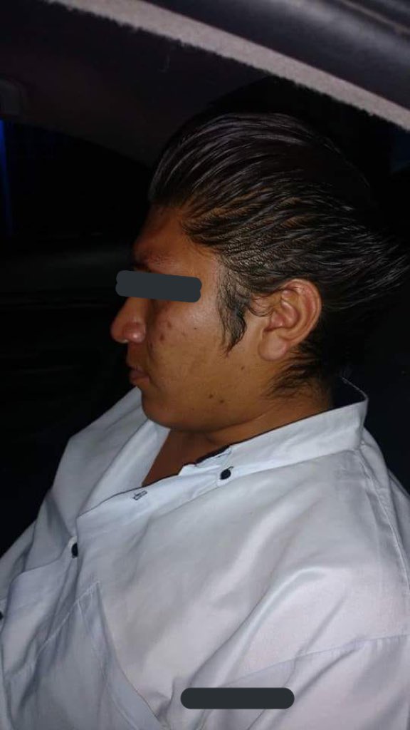 JerrxG13's tweet photo. MUERE hombre de la 3ra edad ATROPELLADO por CAFRE de @CDMX_Semovi en paradero Taxqueña

*BAJABA del camión, pierde equilibrio y cae... CHOFER “regulado” por @CDMX_Semovi le pasa encima https://t.co/Dy8HxhjQZR