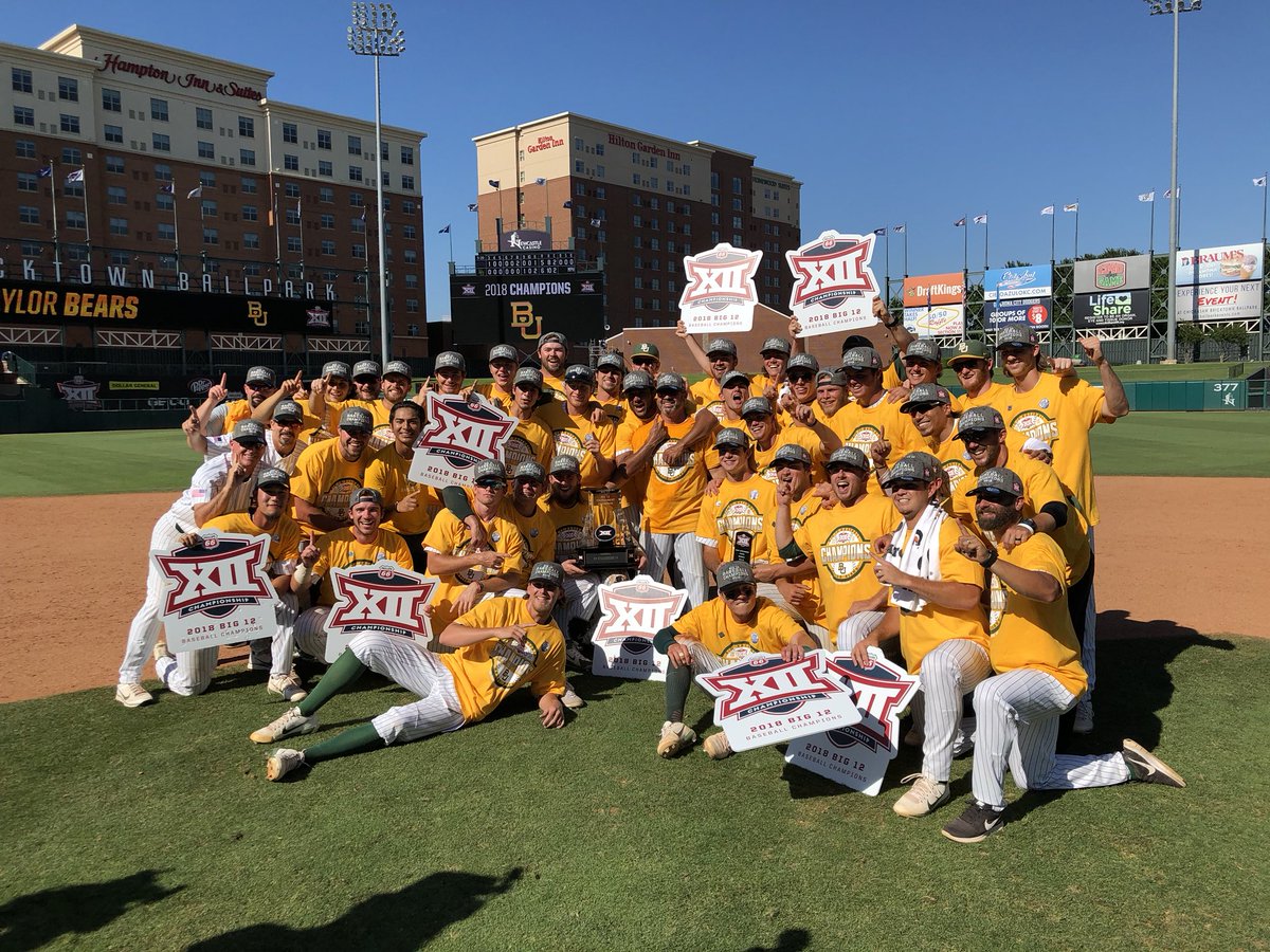 BaylorBaseball's tweet image. 🏆Big 12 title SQUAD🏆
#Elevate #SicTCU #SicEm⚾️ #Big12BSB