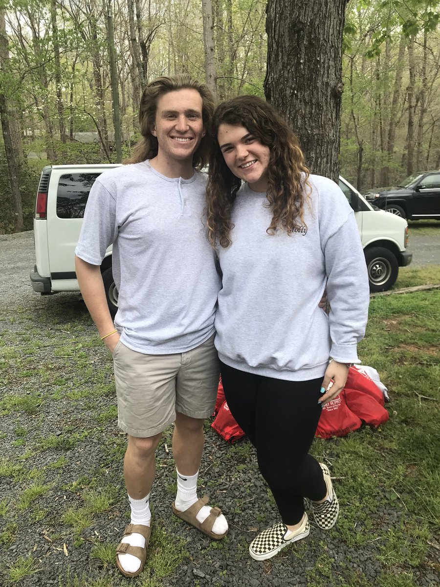 mollyyzzz's tweet photo. happy birthday bud love ya lots, but I never wanna play any board games w you ever again 🙄💙 #cord #evolution #mywindshield #ltatlegs #keys https://t.co/ffXSIWakWY