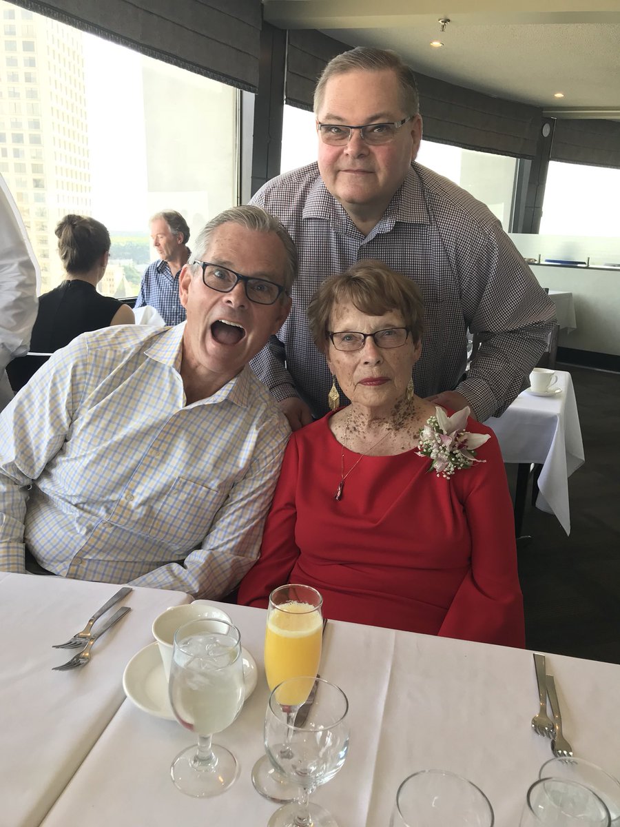 NiceEveryone's tweet image. And your cakes are delicious too! Thanks again @LaRondeDining @ChateauLacombe #90yearsyoung #yegdt #yegbrunch #yegservice