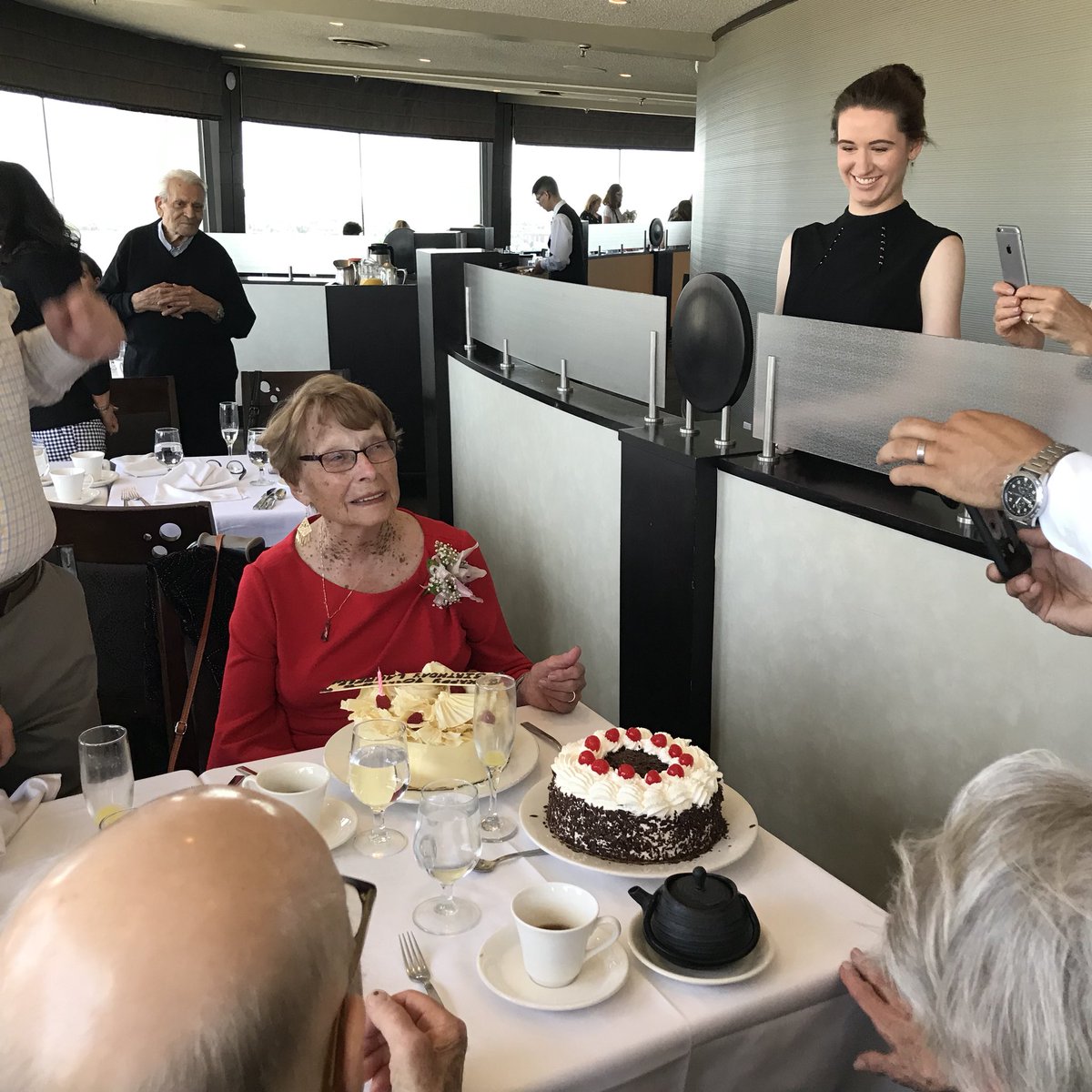 NiceEveryone's tweet image. And your cakes are delicious too! Thanks again @LaRondeDining @ChateauLacombe #90yearsyoung #yegdt #yegbrunch #yegservice