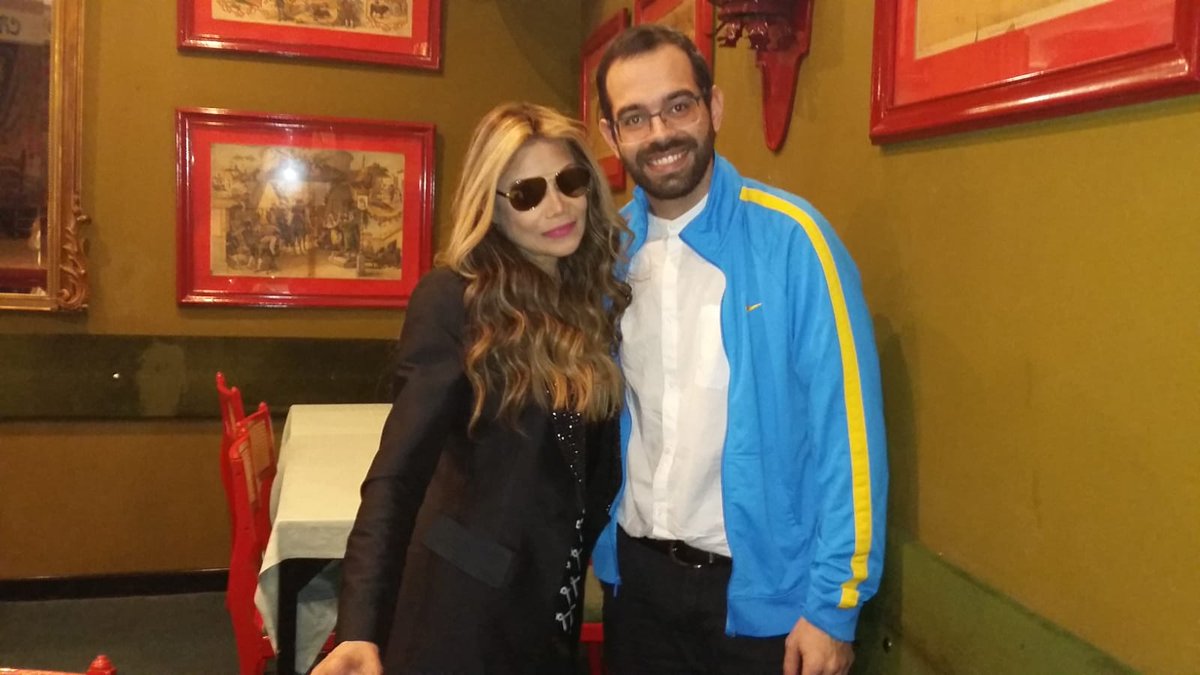 Javier_Conde__'s tweet photo. @latoyajackson thanks! https://t.co/6LH3IxTiKs
