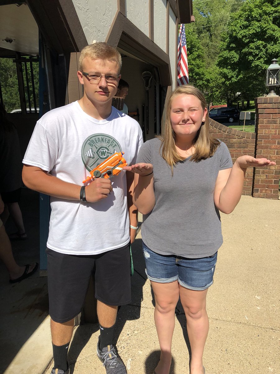 wcsa2018's tweet photo. Alex Null kills both Tyler Hofmann and Alli Kasparek!! https://t.co/P3KfhadhMA