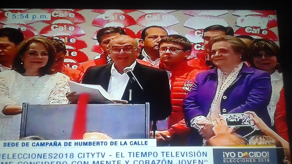 mjrincond's tweet photo. #GraciasHumberto. Las palabras de @DeLaCalleHum no son de derrota, son del ejemplo de una campaña limpia y de #mística, de que la esperanza vence al miedo. Palabras del estadista que nos deja la responsabilidad de continuar la paz. Via @Citytv https://t.co/rt3NddFSdB