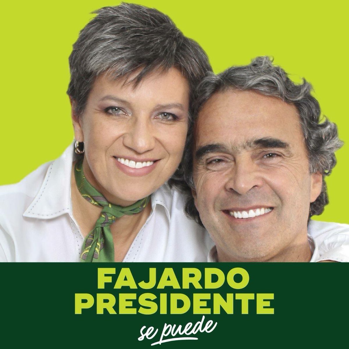 ClaudiaLopez's tweet image. ¡Gracias Colombia! ¡Gracias Bogotá! Somos la fuerza del afecto, de la esperanza, del trabajo en equipo, de construir sobre lo construido. Hace 1año #CoalicionColombia no existía y hoy tiene el respaldo de 4,6 millones de votantes. Somos presente y somos futuro! Gracias! #SePuede