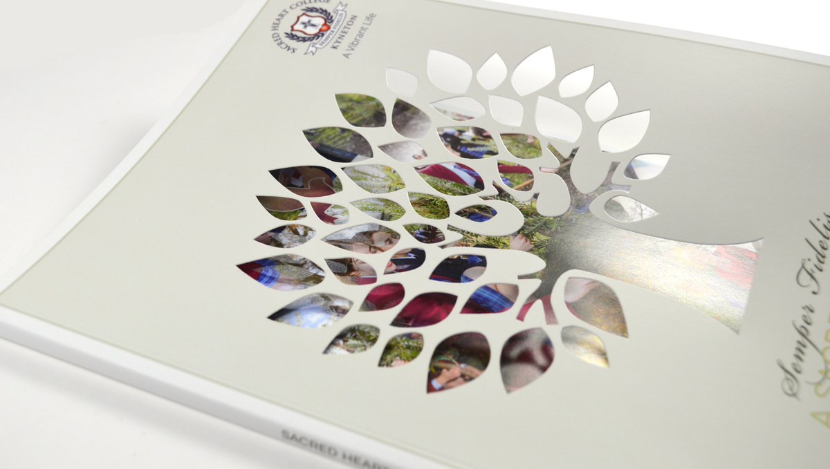 AllardiceGroup's tweet photo. Ideas for your 2018 yearbook... make sure you call to get a quote soon! https://t.co/ttFLAhXpjJ