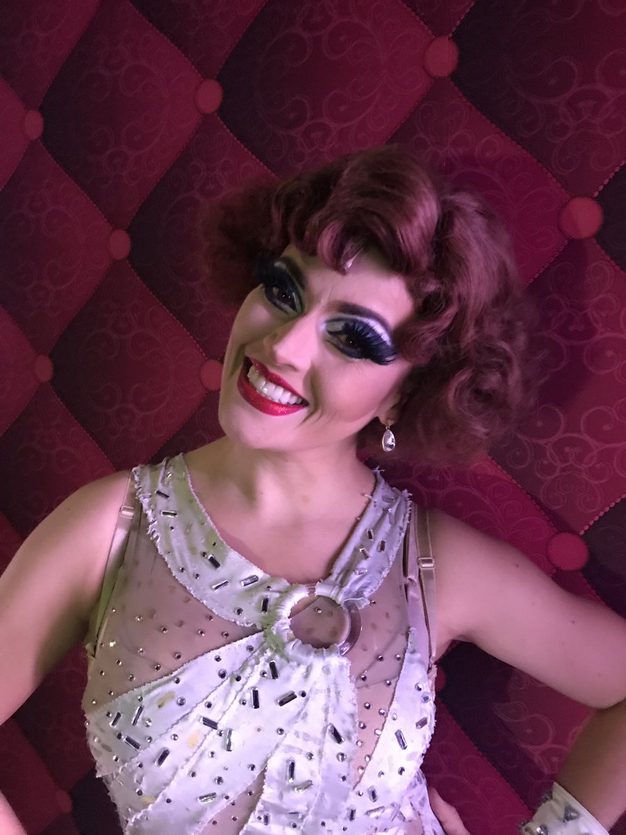 El próx. domingo 3 de junio se despide mi querida Tanya VaLenzuela de La Jaula después de 2 años y medio!
Gracias por tanto, qué placer contar contigo siempre!
Te quiero mucho <a href="/tanyavalenzuel/">tanya valenzuela</a>!
Los esperamos!