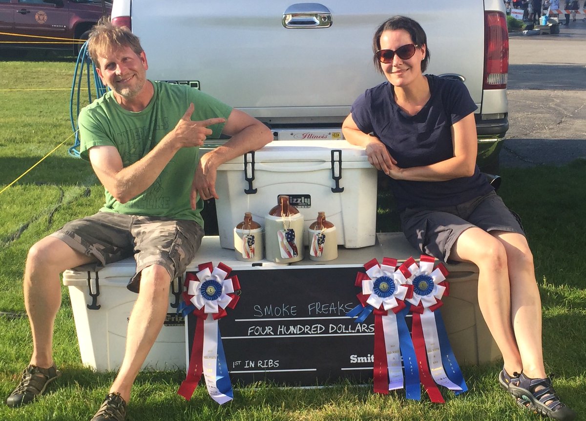 smokefreaks's tweet photo. Westmont Red White & BBQ Festival is in the books. What a weekend!
Amazing sponsors: Wichita Packing, @HunsakerSmokers, @ChiggerCreek
πΊβ€οΈπ #SmokeFreaks #TasteTheFreakage #FreakWatch2018 #HowlingForGlory #BBQ #Barbecue #KCBS #BBQLife #BBQExperience #CompBBQ https://t.co/jkNmnoJHWq