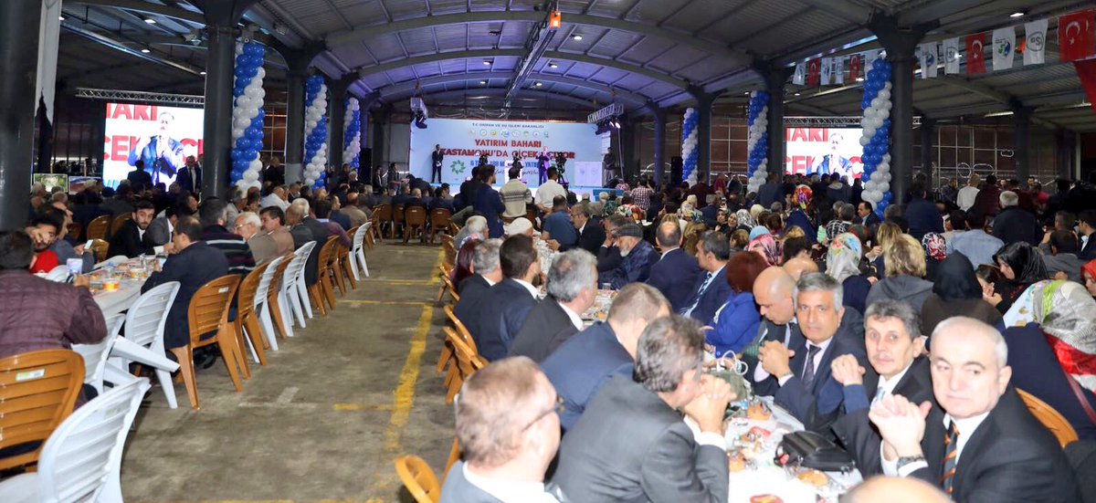 nurettintass's tweet photo. Sayın Bakanımızın programı kapsamında #Katamonu'da 188 milyon TL maliyetli 6 yatırım /eserin açılış ve temel atma merasimini gerçekleştirerek halkımızla sahur sofrasında buluştuk https://t.co/H5I9uuphcy