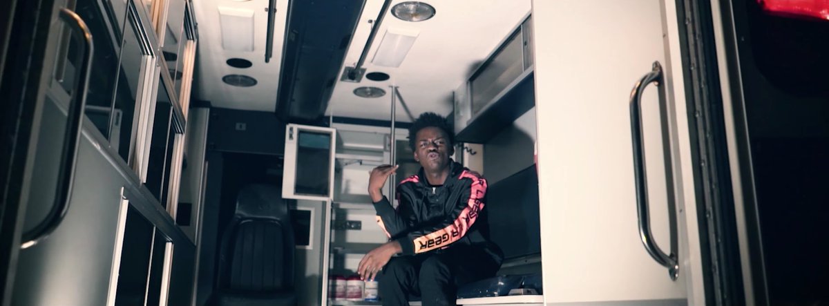 ChiefersDaily's tweet photo. Watch Texas rapper @Quin_NFN's dope new visual for "Game Time 4:" https://t.co/JJWG1EvHLJ https://t.co/rAqLzr7Wjb
