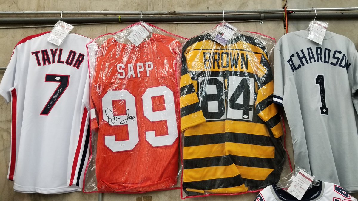 Ballpark Auctions (BallparkAuction) Twitter