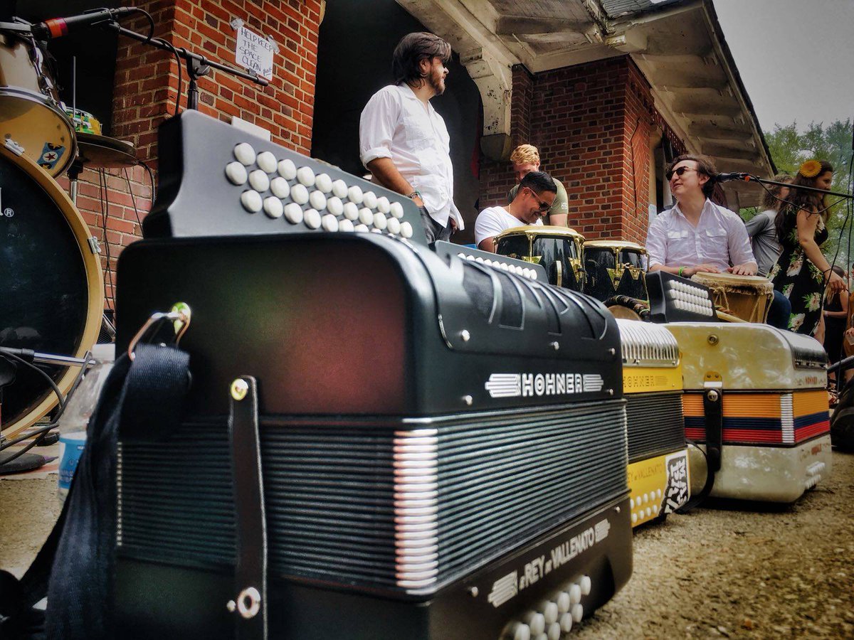 DeSanguashington tweet media