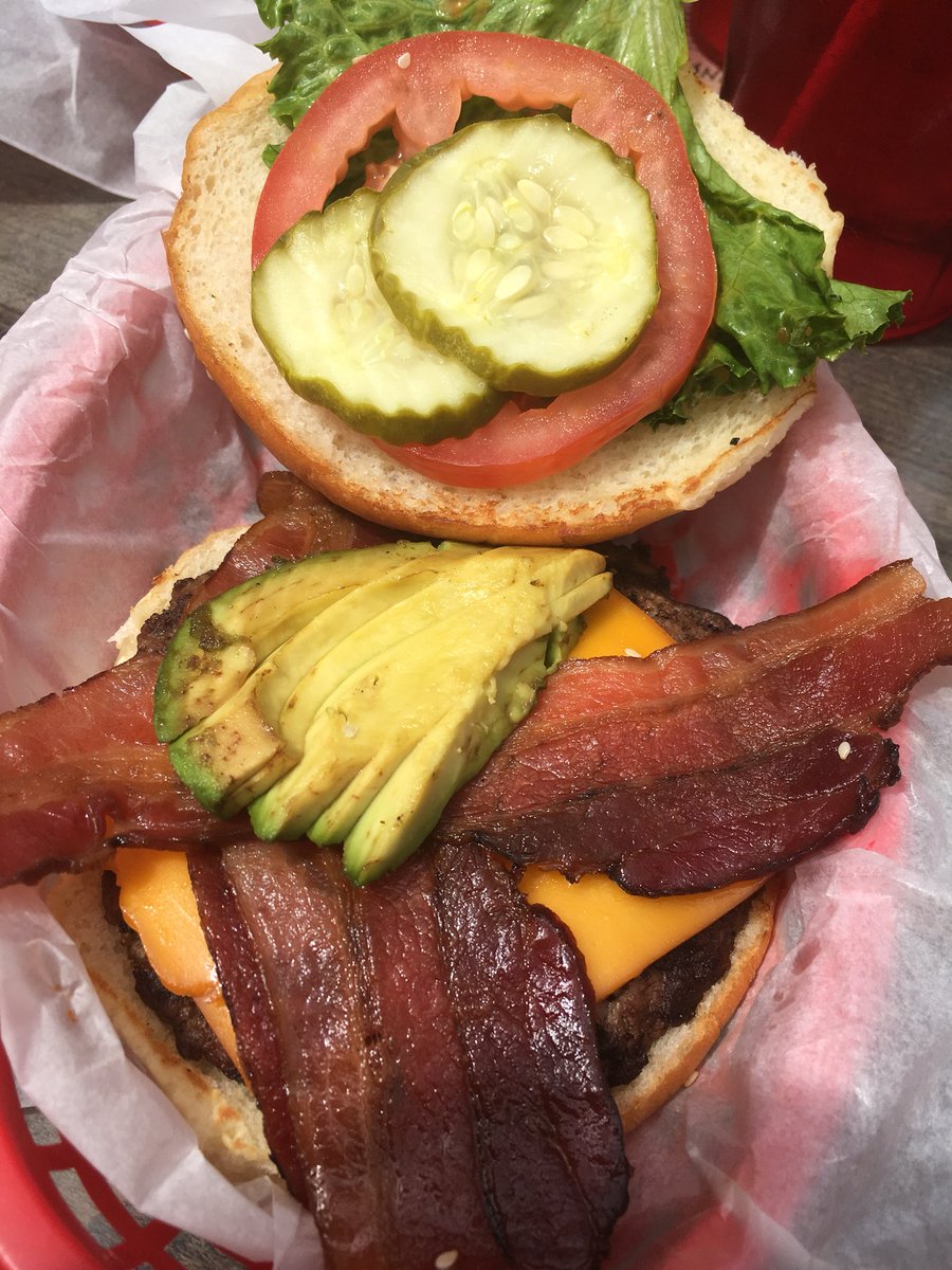 BeefColorado's tweet image. Smoked Cheddar bacon cheeseburger with salad fixins. Now that’s tasty! More great recipes at #BeefItsWhatsForDinner