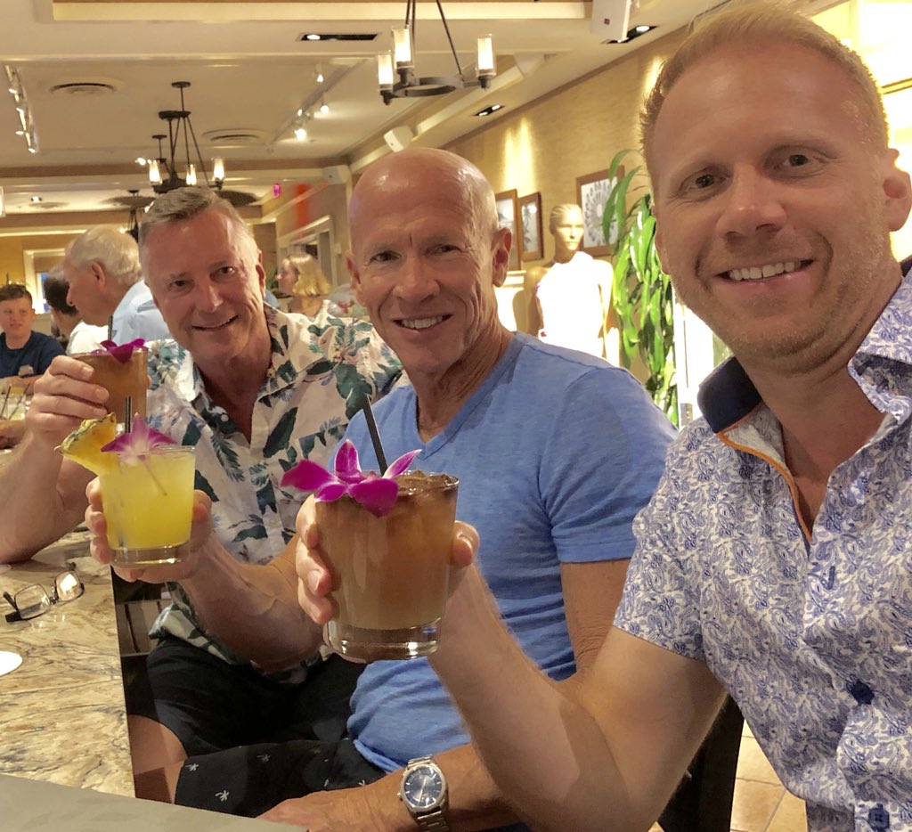 RyteDesign's tweet image. #longhisbirthdaydinner #tommybahamas #tylersbirthday #friendsandlovers