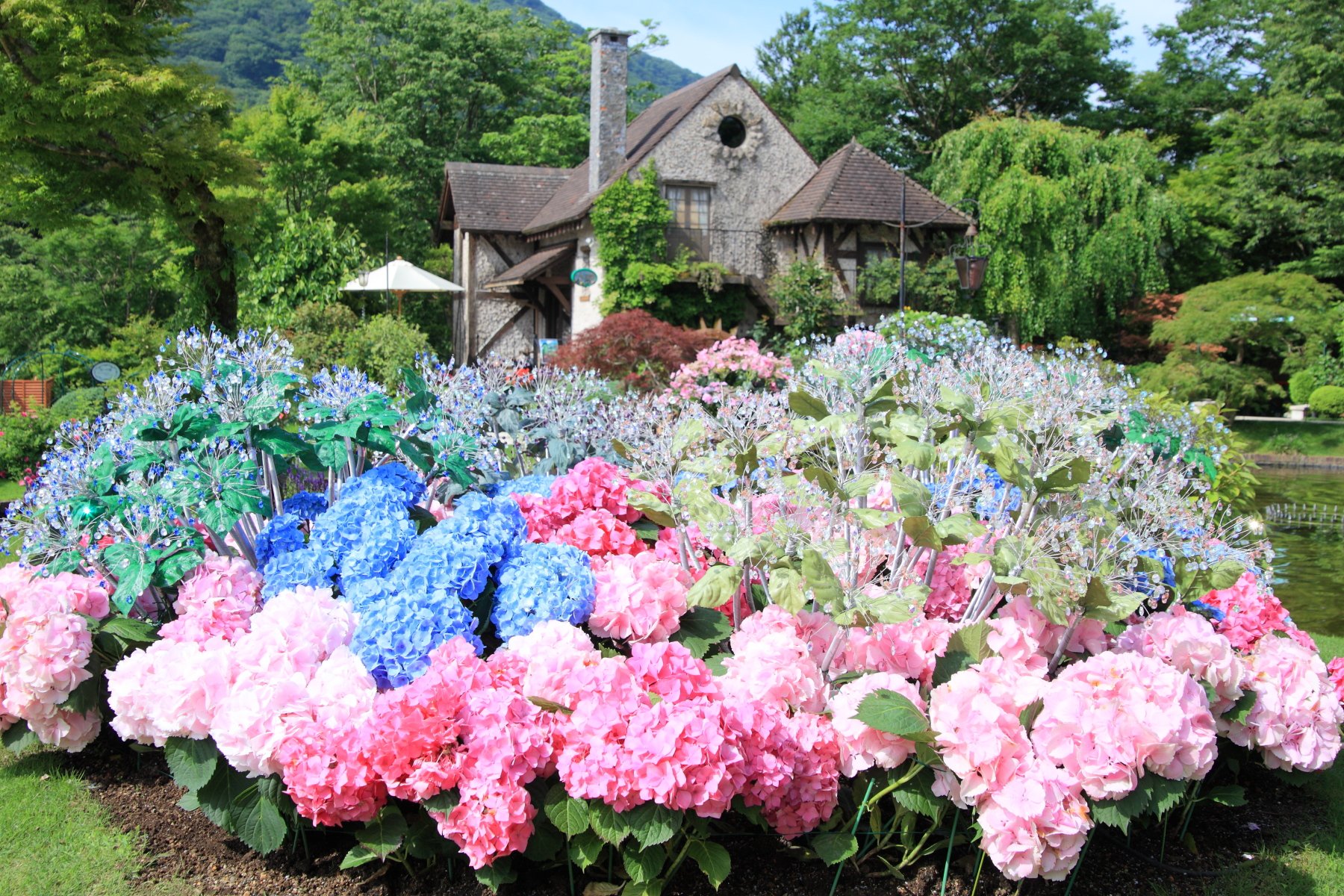 箱根ガラスの森美術館🦆10時開館 on X: 