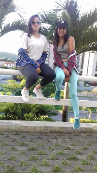 PachecoCheco1's tweet photo. Grandes momentos <3 https://t.co/UkXO1coI2M