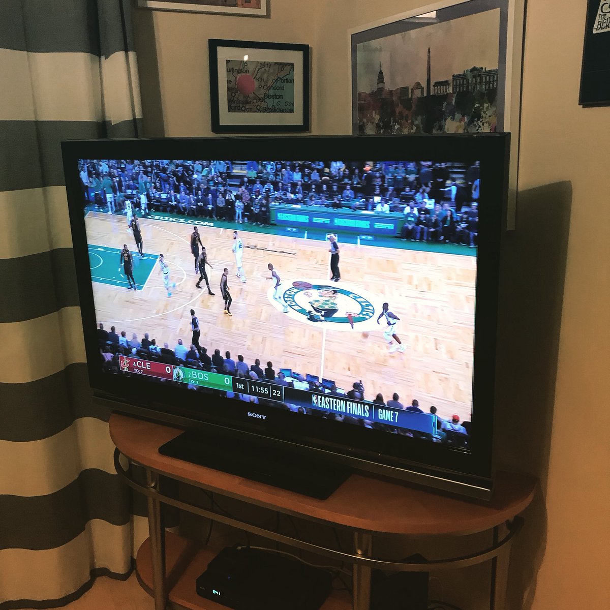 SUTSReport's tweet photo. 30+ hours in the gym in last 3 days and now watching more basketball. #amisick ☘️ 🏀 #nbaplayoffs https://t.co/6BEF3FBN8S