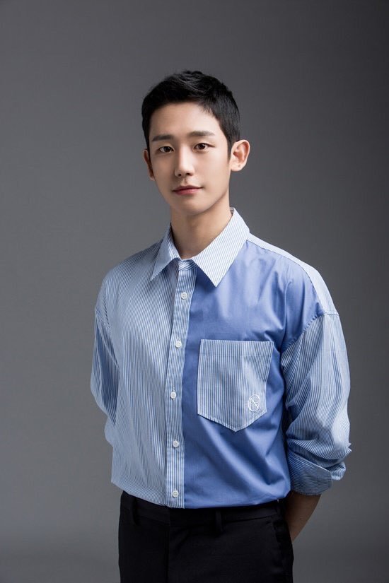 JungHaeInUpdate's tweet photo. 180528 Star Focus magazine update

#JungHaeIn https://t.co/8lRYWNlOsE