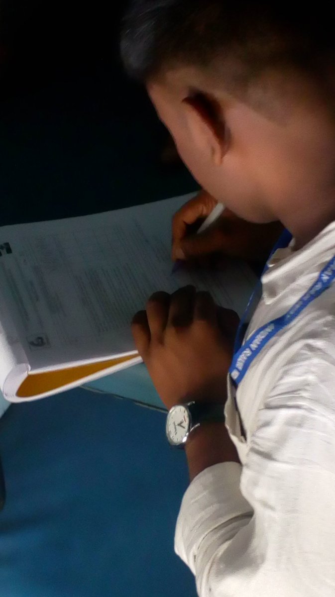 saurabhpatel01's tweet image. One of the members of IR filling feedback form by asking passengers their pnr no. and giving feedback without consent of the passenger. I request concerned authorities to please check into this issue. @RailMinIndia @PiyushGoyal My pnr_ 2346761872