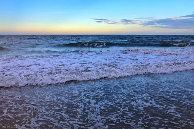 VisitTybee's tweet photo. Unleash your inner child by splashing in the ocean! #VisitTybee [📸: @shiningstar1017]
.
.
.
#tybeeisland #tybee #destination #beach #island #instatravel #exploregeorgia #travelgram #georgia #georgiacoast #seashore #ocean #sunset #coastalliving #saltl… https://t.co/N16FSE4BWM https://t.co/K0fH8R72EK