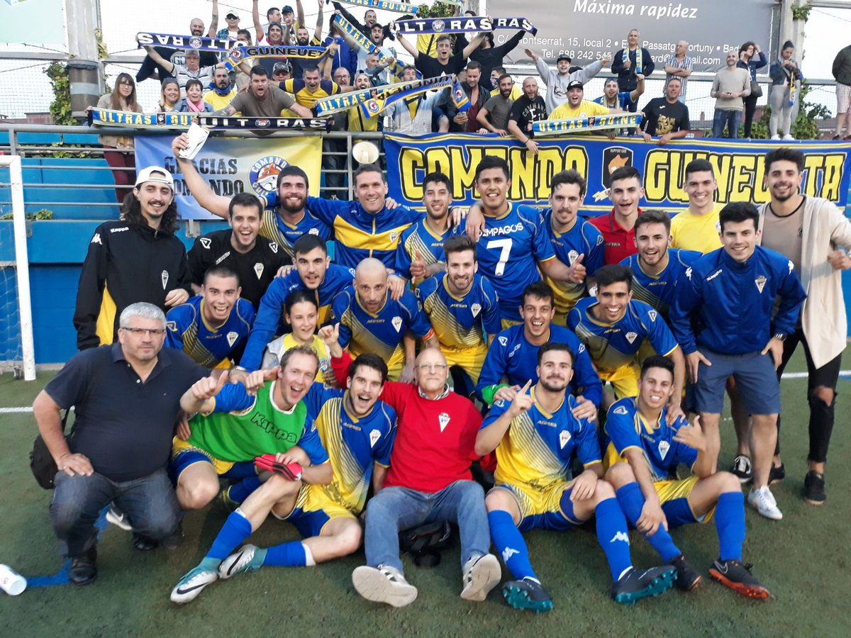 doy gracias a dios por haber compartido un año muy bueno con esta familia , han sido momentos increíbles ,gracias a la aficion del <a href="/Cmando_Guine/">Comando Guineueta</a> que habeis estado en cada partido animando en los buenos y malos momentos ,gracias al cuerpo técnico y la directiva por todo.
Guineueta