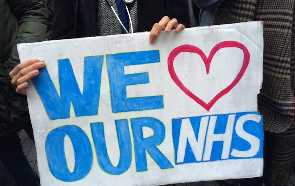 Why is the NHS failing? Hypnotherapist Alex Evans discusses how we can help ourselves to get better by addressing our mental and physical health. norwichhypnotherapyservices.com/2018/05/28/why…